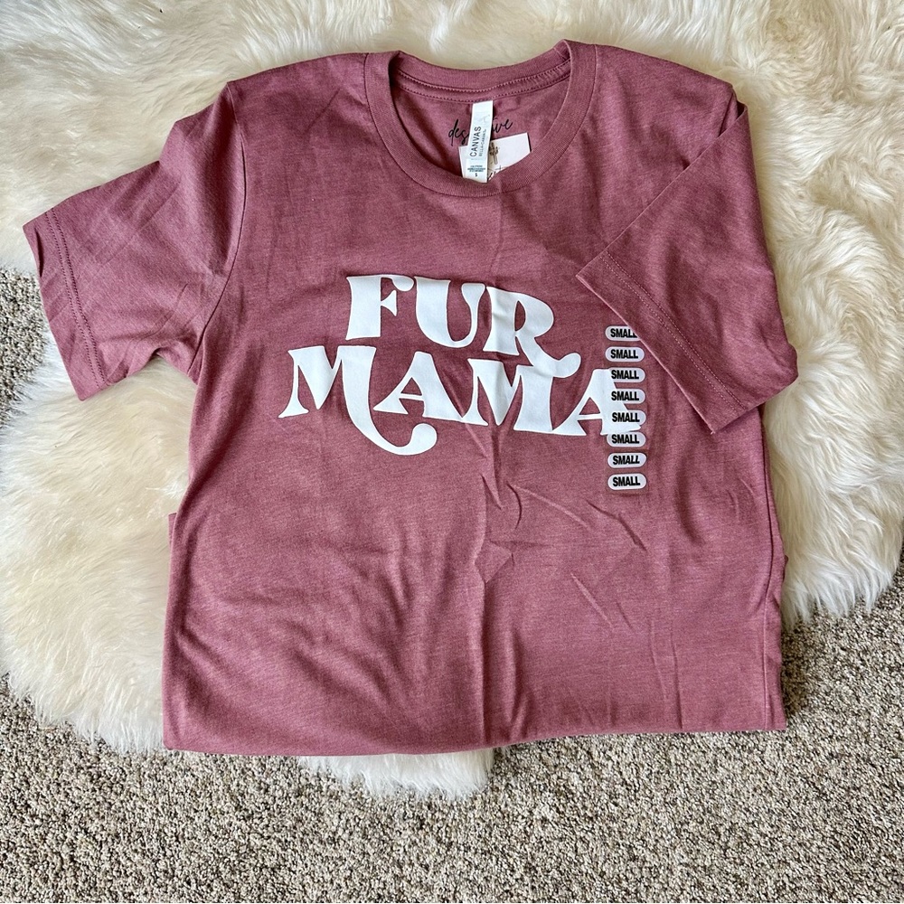 Fur Mama T 🐾
